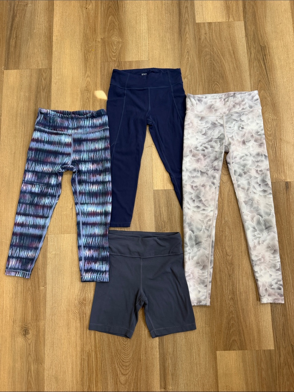 Athleta Girls Leggings & Shorts Bundle Blue Gray Print Pants Size Medium 8/10